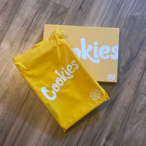 ❌SOLD OUT❌ - Picture 2 of 3